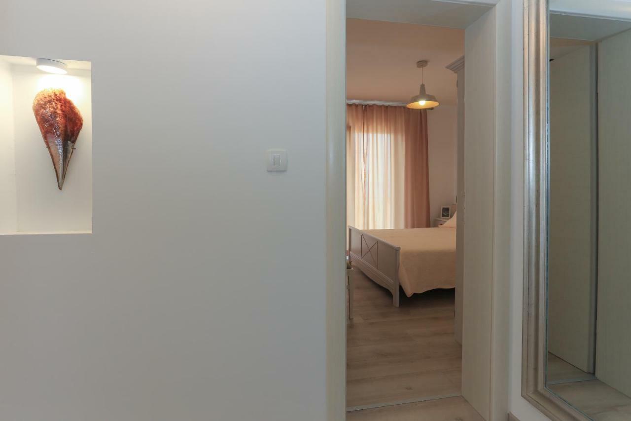 Periska Kastela Apartment ภายนอก รูปภาพ